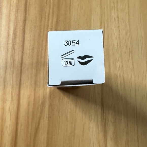 Buxom PLUMP SHOT Collagen-Infused Lip Serum in Dolly Babe - Picture 8 of 13